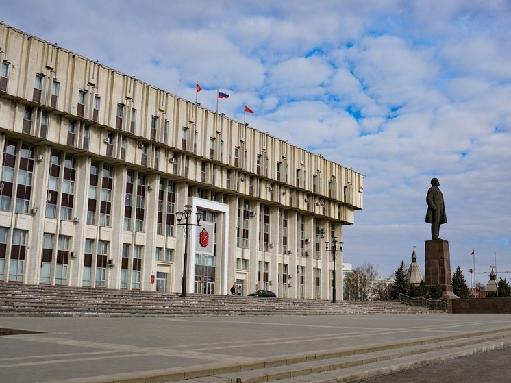 Тульский Белый дом закупит офисных кресел на 1,4 млн рублей