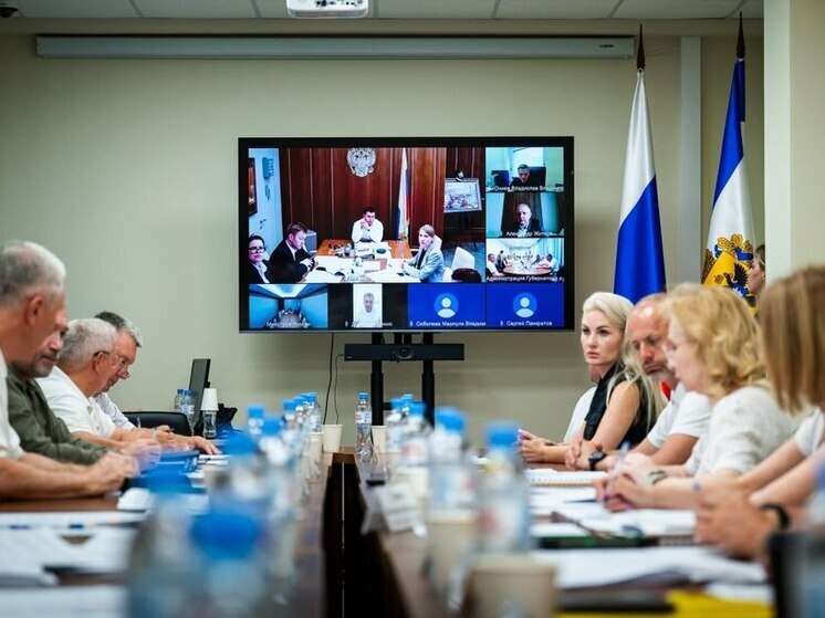Губернатор Херсонской области Владимир Сальдо провёл совещание по строительству жилья в Херсонской области