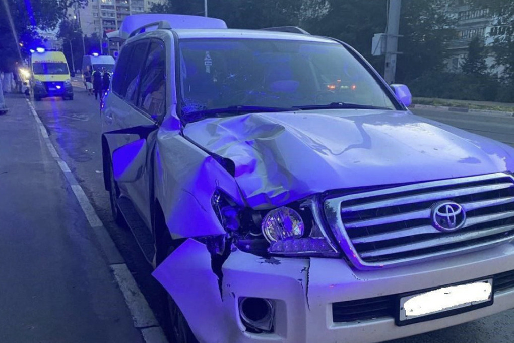 В Самаре простились с погибшим в ДТП отцом двоих детей Андреем Богдановым