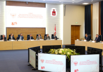 Полномочный представитель Президента России в Приволжском федеральном округе Игорь Комаров провел сегодня в Перми заседание Совета