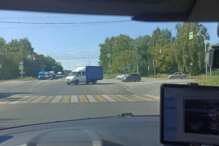 Мобильные комплексы ЦОБДД фиксируют нарушения ПДД в Чувашии