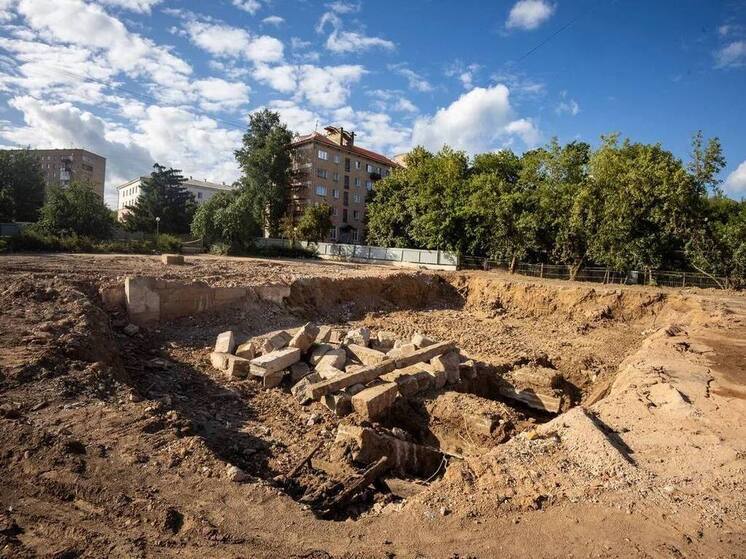Глава города провел выездное совещание на стройплощадке «Дельфина»