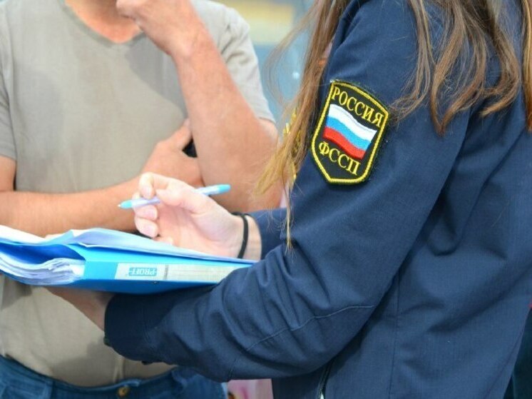 Астраханского должника вынудили оплатить 20 штрафов ГИБДД