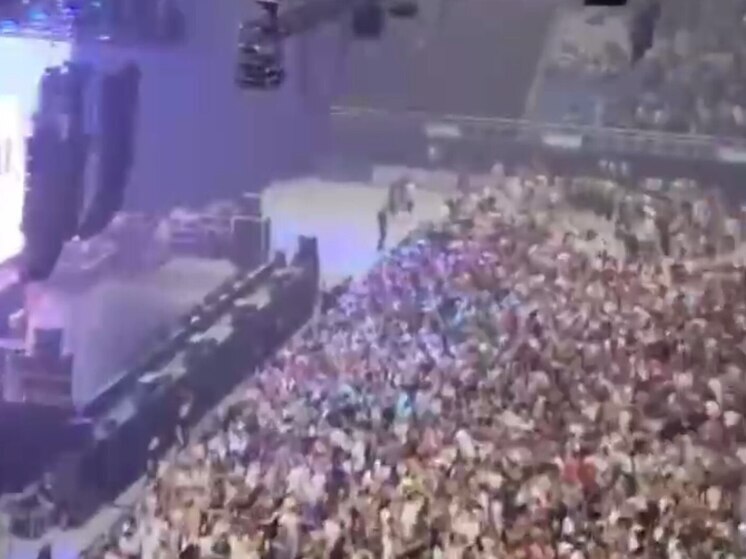 В Сириусе эвакуировали зрителей с концерта рэпера Akon