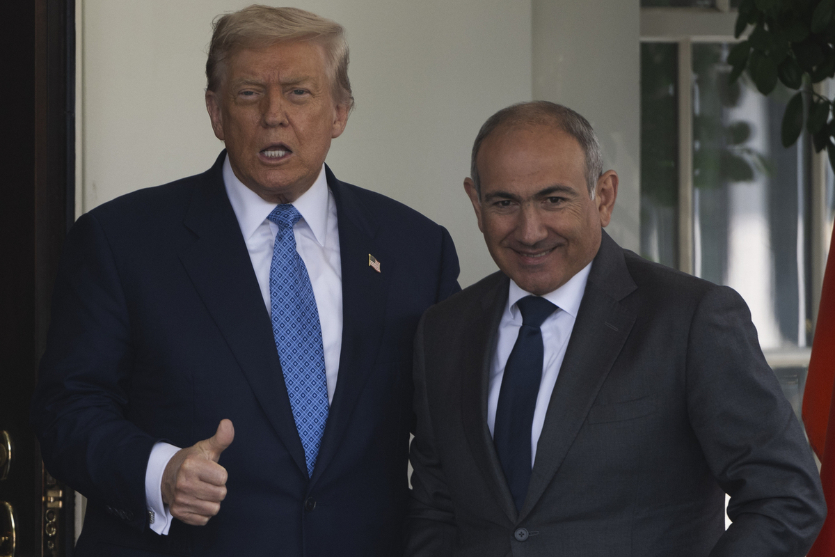 Пашинян и Алиев в присутствии Трампа парафировали армяно-азербайджанский мирный договор