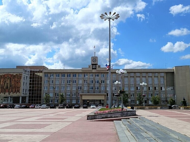 В Каменске-Уральском армянин получил приговор за покупку медкнижки