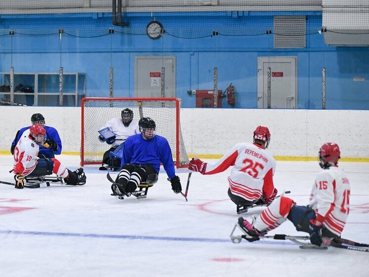 В Хакасии презентовали команду по следж-хоккею