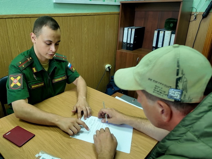 Жители Марий Эл заключают контракты для участия в СВО