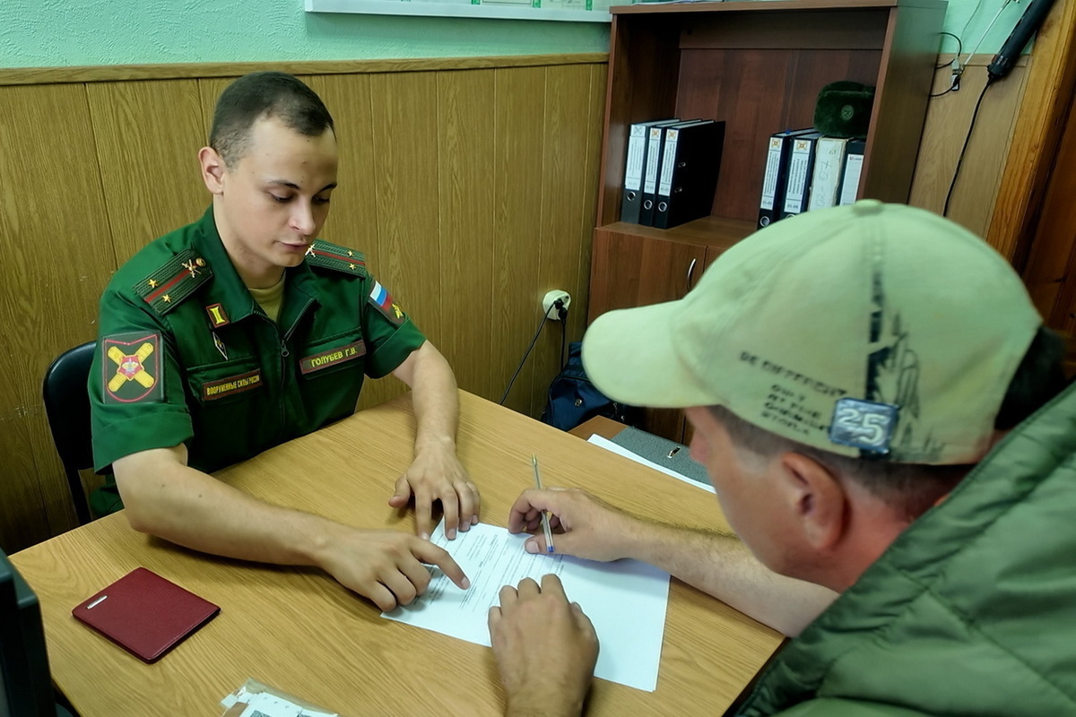 Жители Марий Эл заключают контракты для участия в СВО