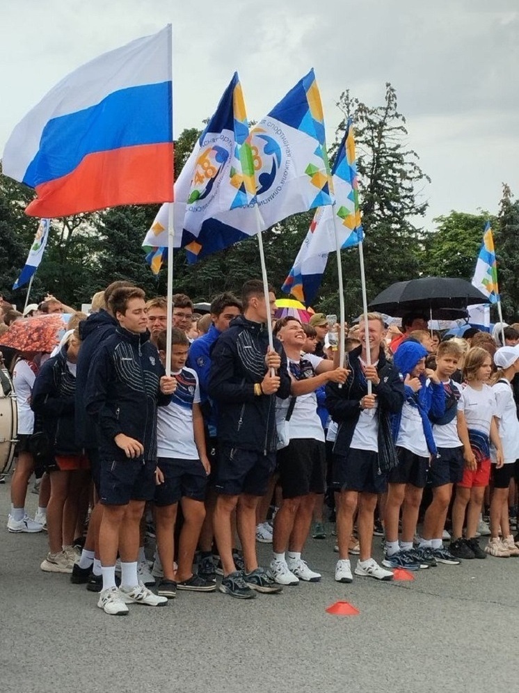 В Липецке проходит Парад физкультурников
