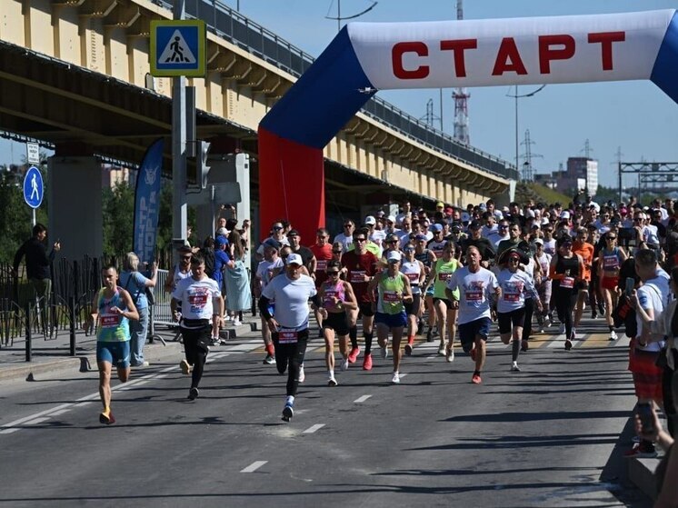 Почти 1000 человек вышли на «Ямальский марафон» в Новом Уренгое