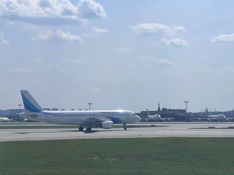 Пассажиров рейса «Сочи - Нальчик – Сочи» предупреждают об отмене рейсов