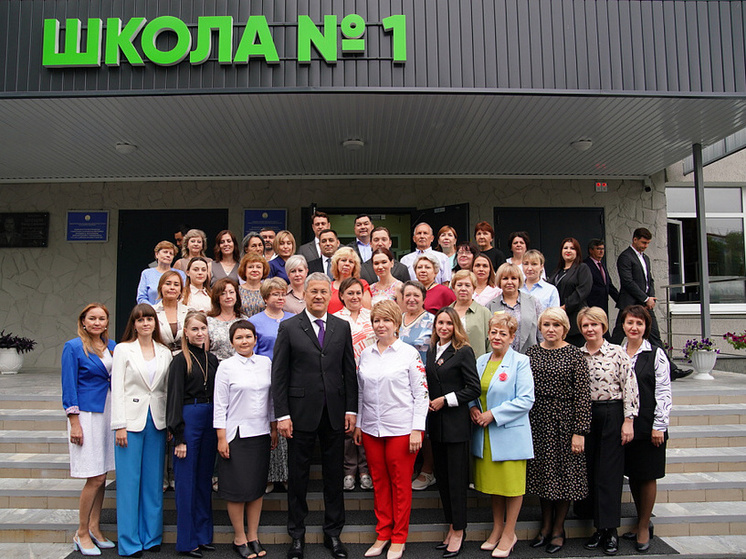 В рамках президентской программы в Стерлитамаке модернизировали пять школ, завершаются работы в ещё четырех