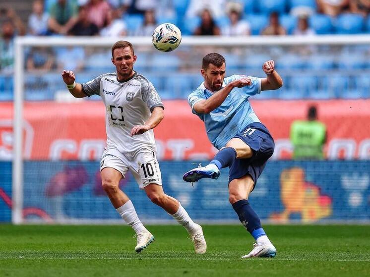 Самарские «Крылья Советов» после 1-го тайма в матче с «Балтикой» ведут 1:0