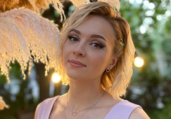 Олимпийская чемпионка Дарья Дмитриева отмечает юбилей: фото очаровательной гандболистки