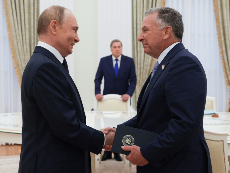 Уиткофф уехал из России с "Орденом Ленина"