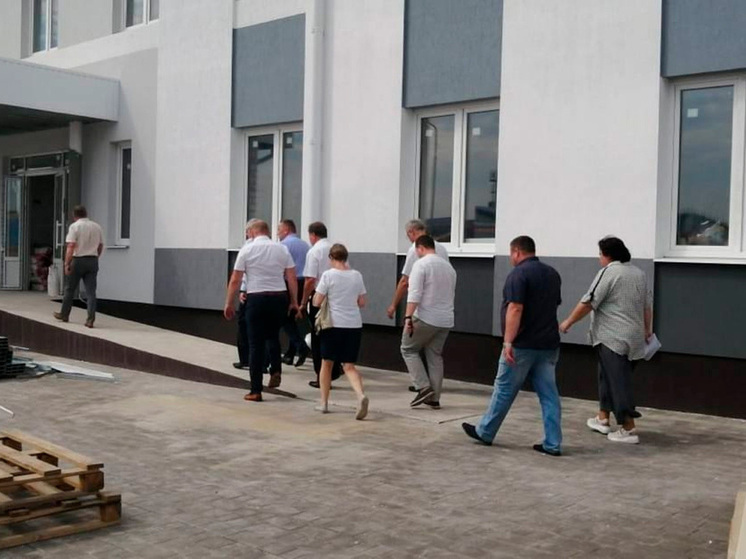 В Воронежской области завершается строительство новой детской поликлиники