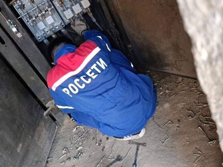 В редукторном поселке Махачкалы произошли продолжительные отключения света