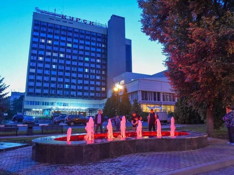 В Курске открыли фонтан на улице Ленина