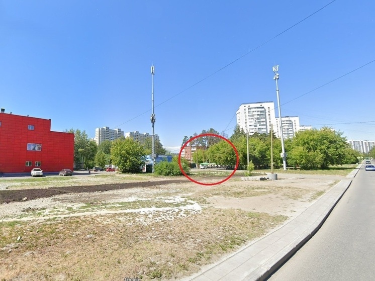 В Екатеринбурге загорелось кафе «Лесная сказка»