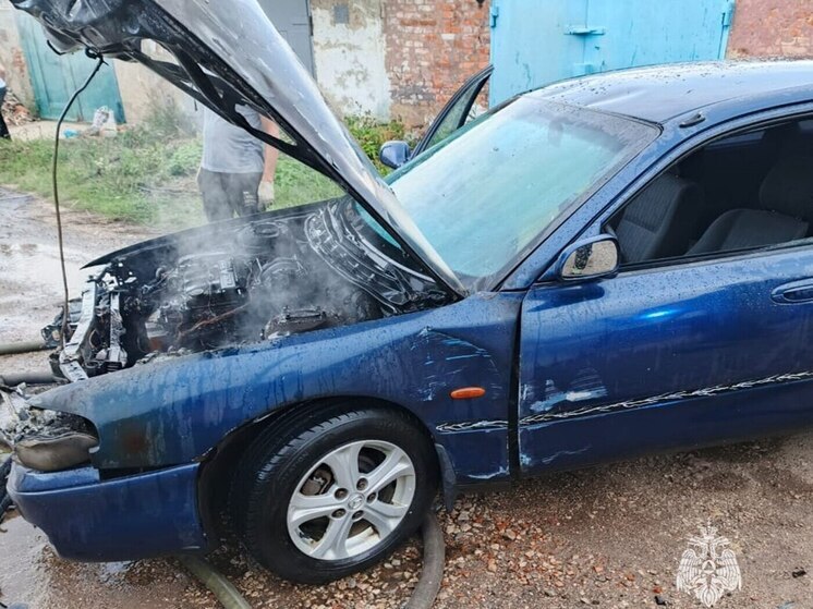 В Донском 9 августа вспыхнул пожар в гараже и автомобиле
