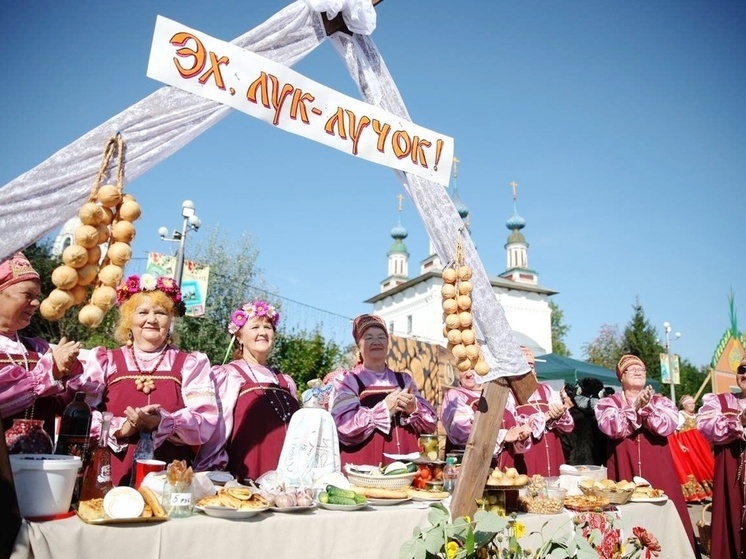 В Лухе готовятся к луковым конкурсам