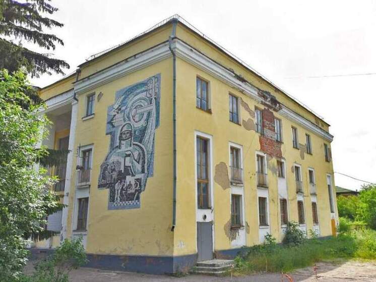 В Курской области пытаются продать заброшенный Дом Культуры за 10 млн рублей