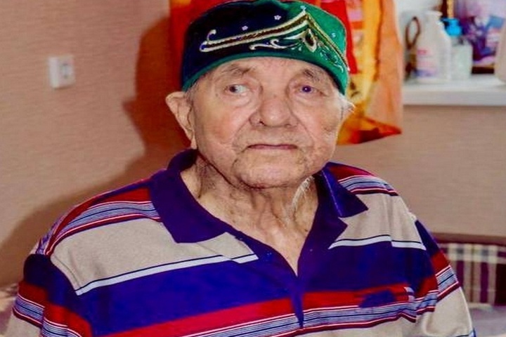 Ветеран войны Иван Ермолаев отметил 106-летие