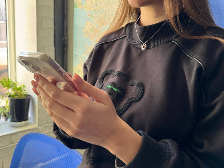 Петербуржцев попросили проверять QR-коды перед сканированием