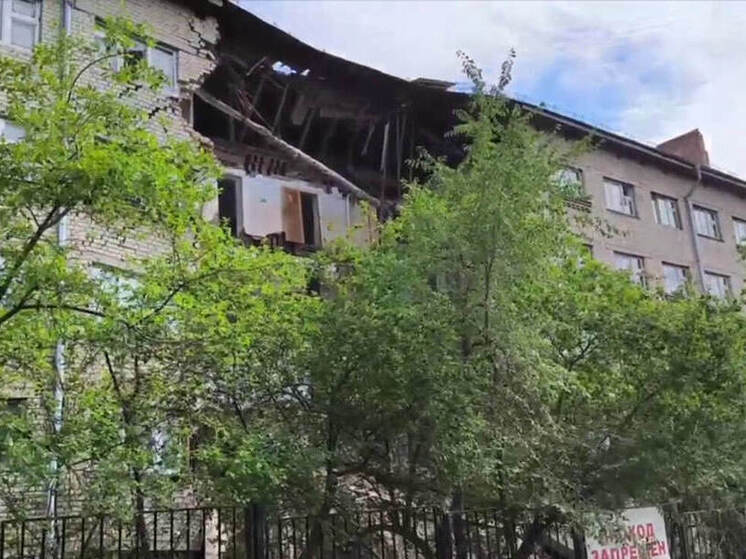 Обрушившееся в Чите общежитие хотели признать аварийным