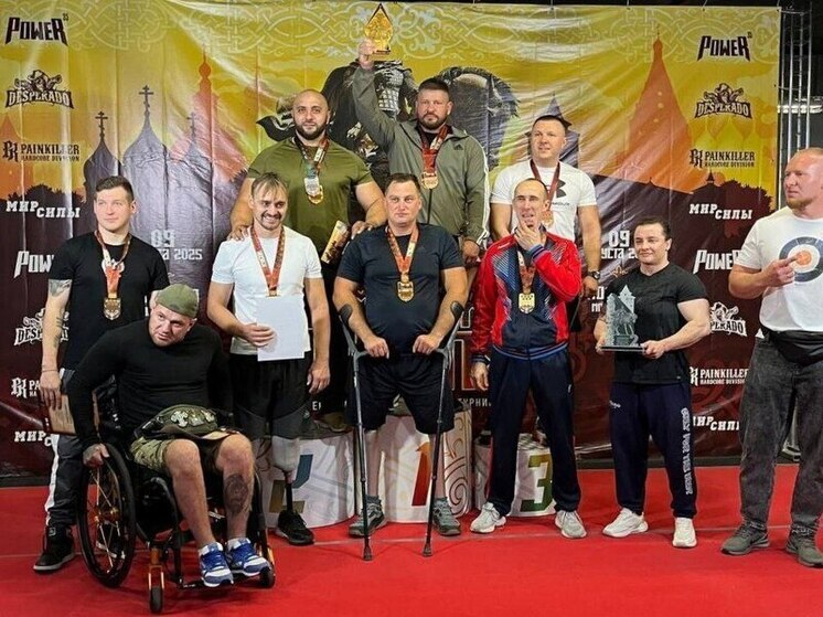 Серпухович Игорь Старовойт покорил "Кубок Коломенского Кремля" по пауэрлифтингу
