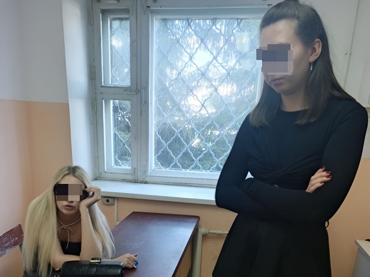 В Чебоксарах туристки из Казани угнали иномарку у таксиста и устроили ДТП