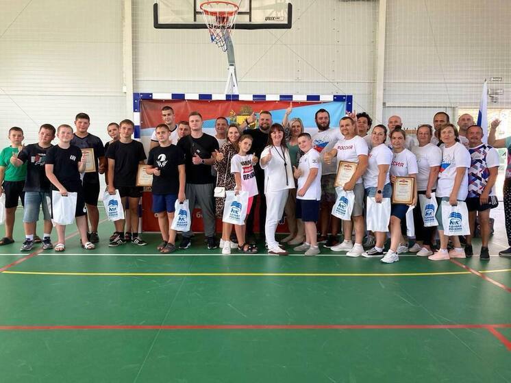 В Новоалексеевке состоялись соревнования по лазертагу с участием ветеранов