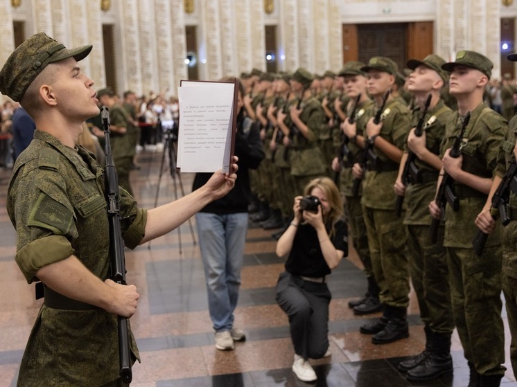 Новобранцы Преображенского полка из Ярославской области приняли присягу в Музее Победы