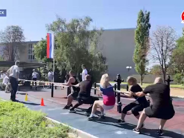 В Бердянске сотрудники городских и муниципальных администраций успешно сдали нормативы ГТО