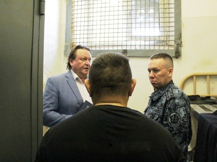 Жалоб от персонала на нарушение прав человека не поступило