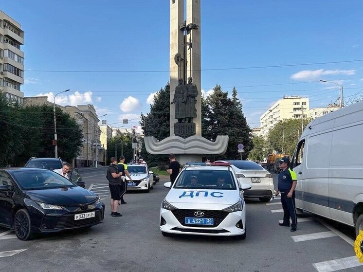 В Волгоградской области за две недели зафиксировали свыше 11700 нарушений ПДД