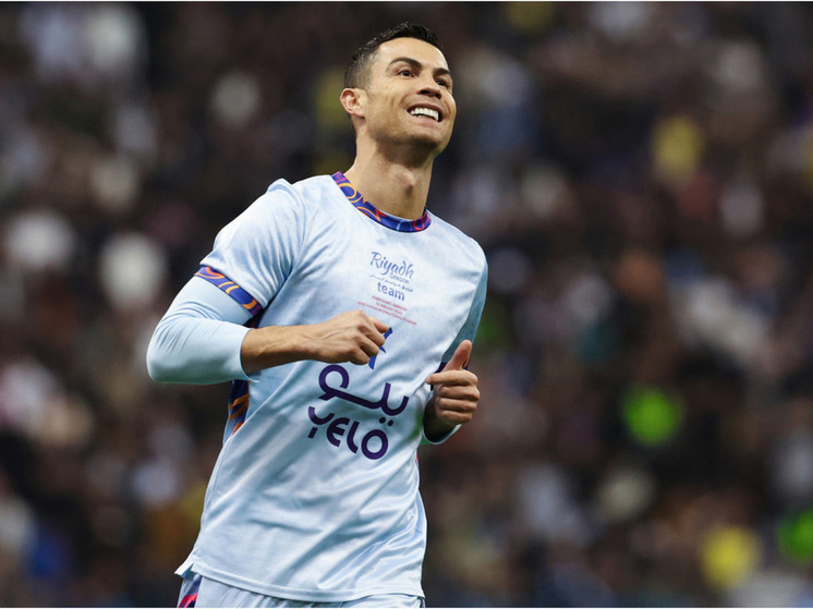 Криштиану Роналду впервые  свяжет себя узами брака в возрасте сорока лет