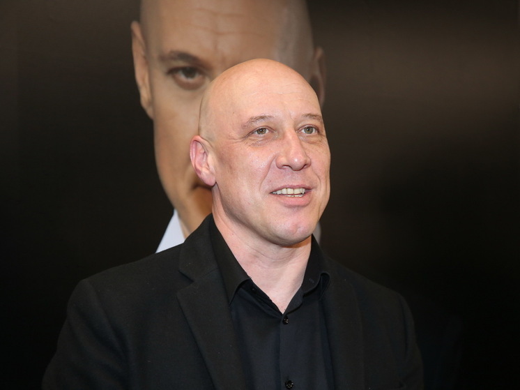 Украина объявила в розыск российского певца и депутата Дениса Майданова