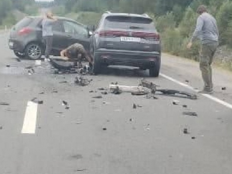 Подробности крупной аварии с туристическим автобусом раскрыли в ГИБДД Карелии