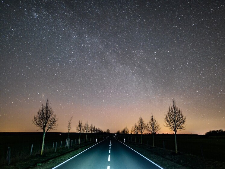 Астролог Райт: парад планет в августе не принесет существенных результатов