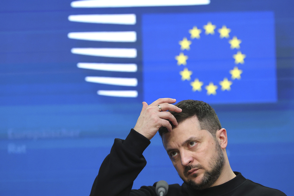 Экс-командир "Азова"* Кротевич доложил Зеленскому о провале под Красноармейском