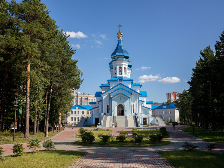 В Сургуте отметили десятилетие женского монастыря в честь иконы Божией Матери «Умиление»