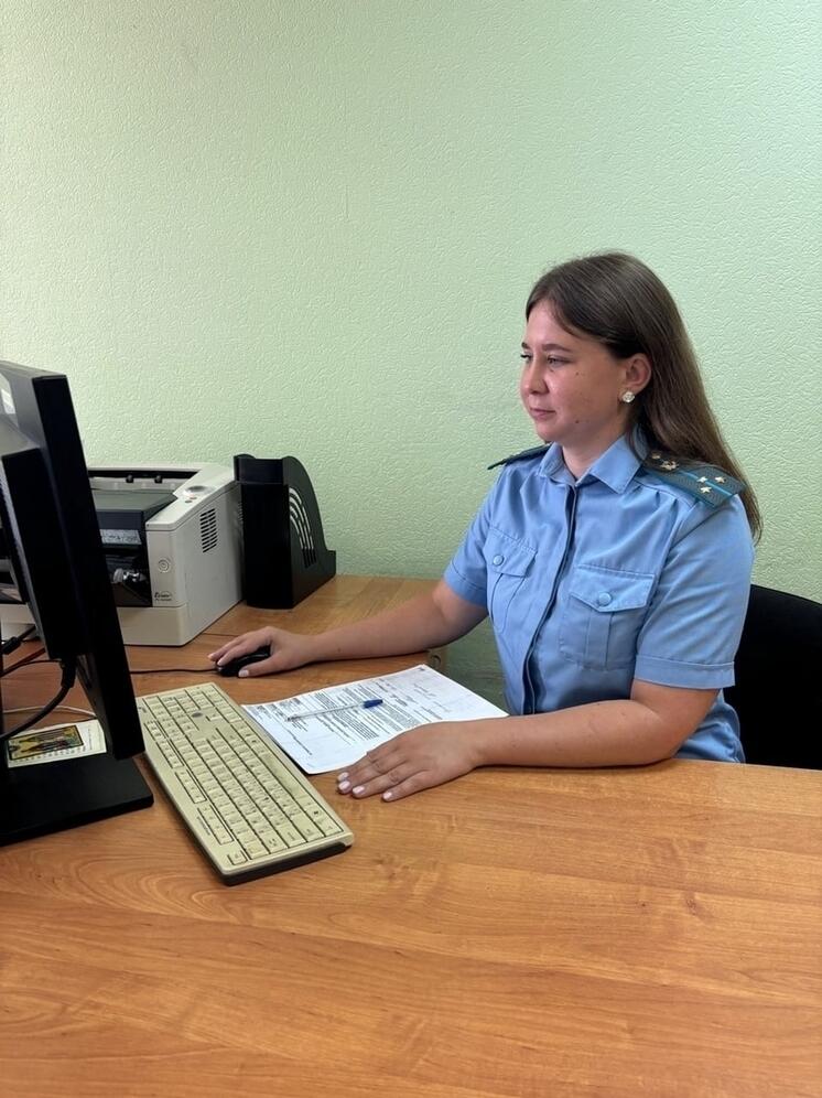 В Псковской области кладовщик превратила служебные заявки в личный магазин