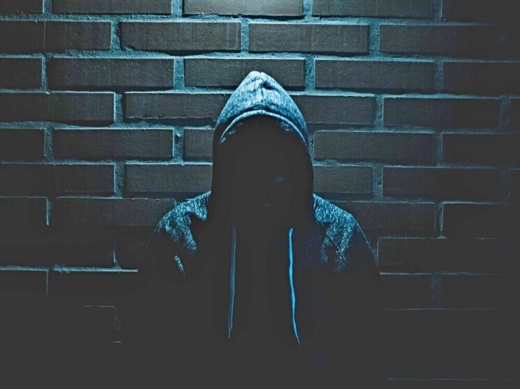Полиция задержала 18-летнего юношу, грабившего воронежцев на улице