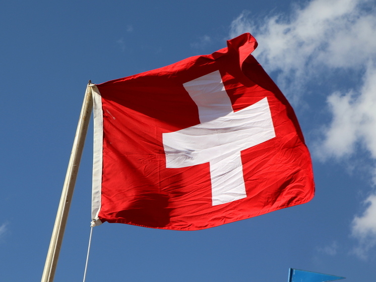 Швейцария присоединилась к санкциям ЕС против России