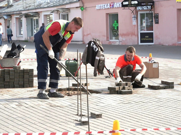 Новый подрядчик приступил к установке «умных» остановок в Вологде