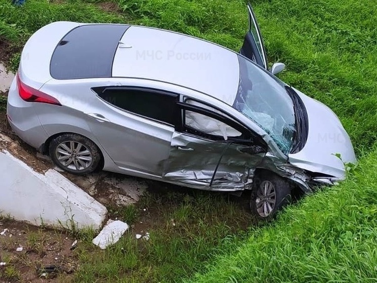 Под Малоярославцем  в кювете нашли Hyundai