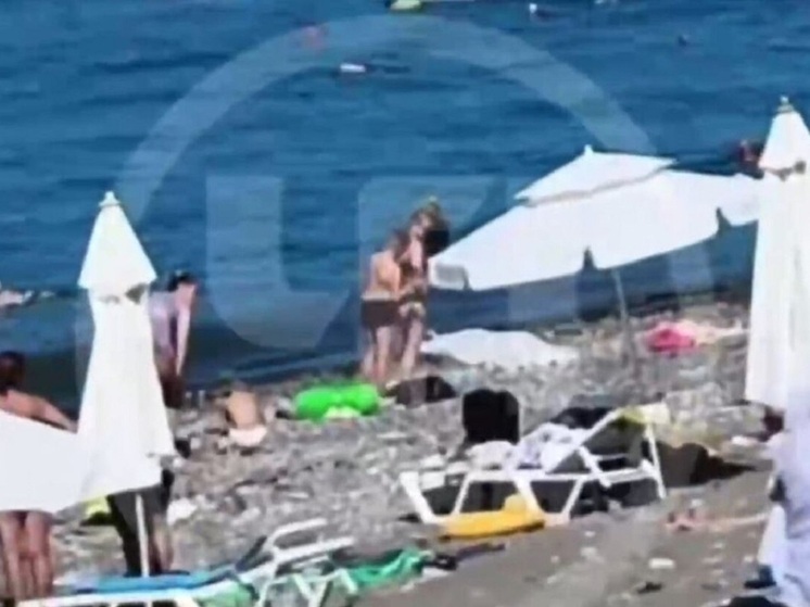 На одном из пляжей Сочи утонула взрослая женщина