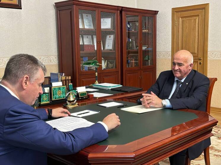 Губернатор Костромской области Сергей Ситников принял лидера ЛДПР